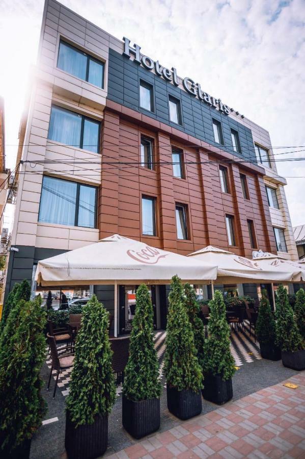 Hotel Glaris Tirgu Frumos Εξωτερικό φωτογραφία